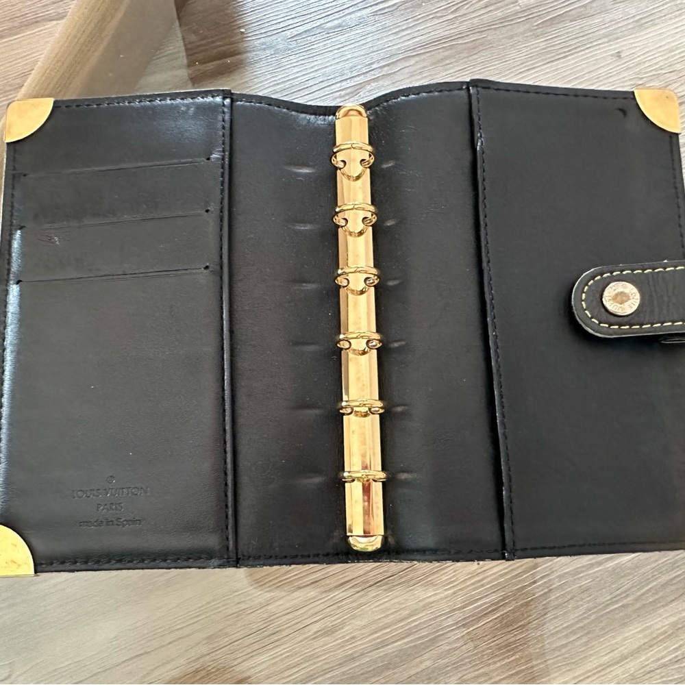 Louis Vuitton Agenda - Picture 4 of 7